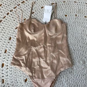 BRAND NEW Zara bodysuit, size M, new with tags